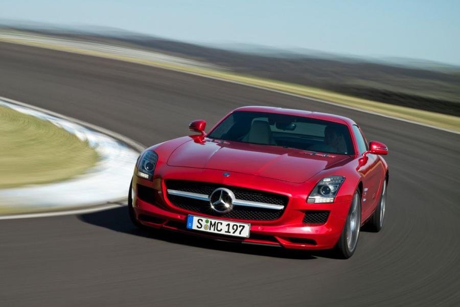  Mercedes-Benz SLS AMG 2010 года  (фото 485 из 526)